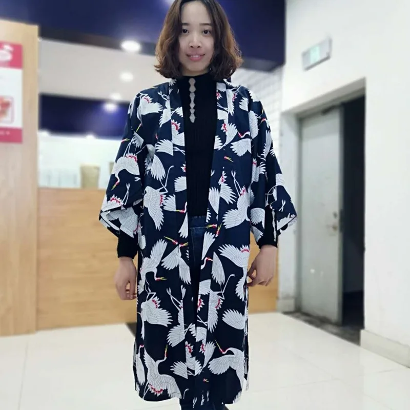 Kimono cardigan women 2019 Japanese kimono long traditional shirt yukata female haori obi geisha clothing women kimono AA666
Kimono cardigan women 2019 Japanese kimono long traditional shirt yukata female haori obi geisha clothing women kimono AA666