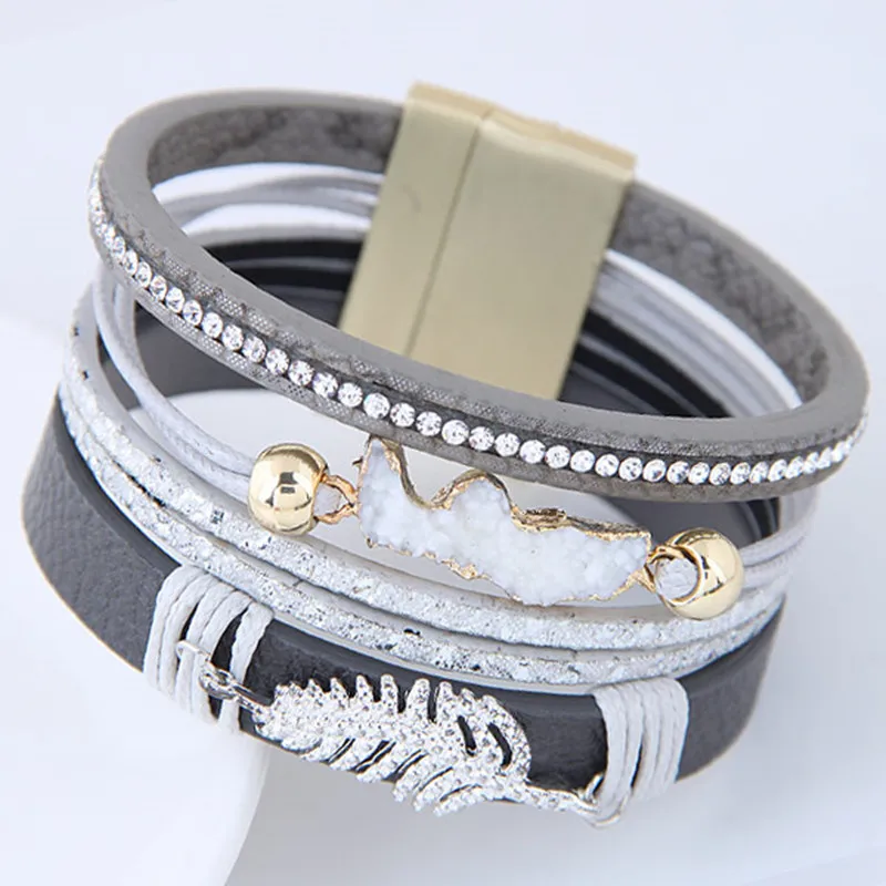DIEZI Fashion Punk Multilayer Leather Leaves Wide Wrap Bracelets For Women Men Velvet Rhinestone Magnet Buckle Bracelets Bangles
DIEZI Fashion Punk Multilayer Leather Leaves Wide Wrap Bracelets For Women Men Velvet Rhinestone Magnet Buckle Bracelets Bangles