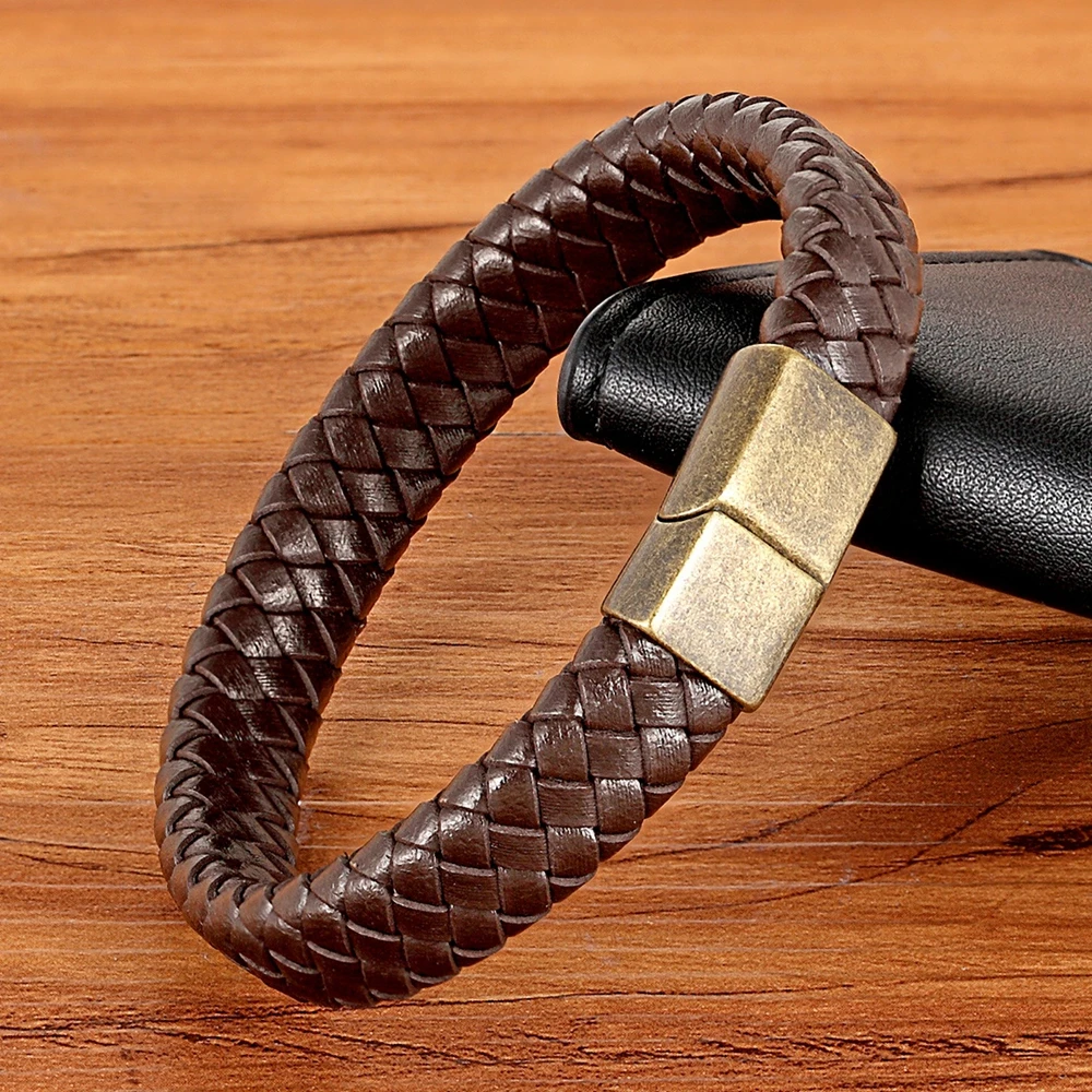 TYO Vintage Buckle 8 Colors For Choices Spacial Design Genuine Leather Bracelets For Men Women Accessories Jewelry Classic Gift
TYO Vintage Buckle 8 Colors For Choices Spacial Design Genuine Leather Bracelets For Men Women Accessories Jewelry Classic Gift