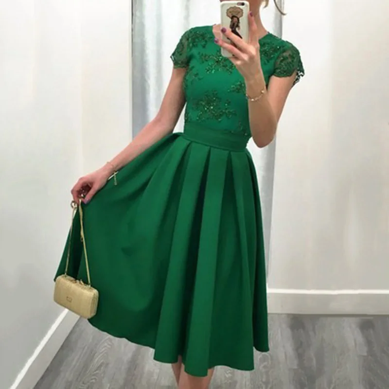 vintage New Ladies Party Dress Women Slim Backless Bodycon Solid color a line patchwork round neck backless Formal Elegant Dress
vintage New Ladies Party Dress Women Slim Backless Bodycon Solid color a line patchwork round neck backless Formal Elegant Dress