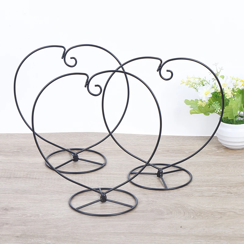 Hot Heart Shaped Ornament Display Stand Iron Hanging Stand Rack Holder for Hanging Glass Globe Air Plant Terrarium Witch Ball
Hot Heart Shaped Ornament Display Stand Iron Hanging Stand Rack Holder for Hanging Glass Globe Air Plant Terrarium Witch Ball