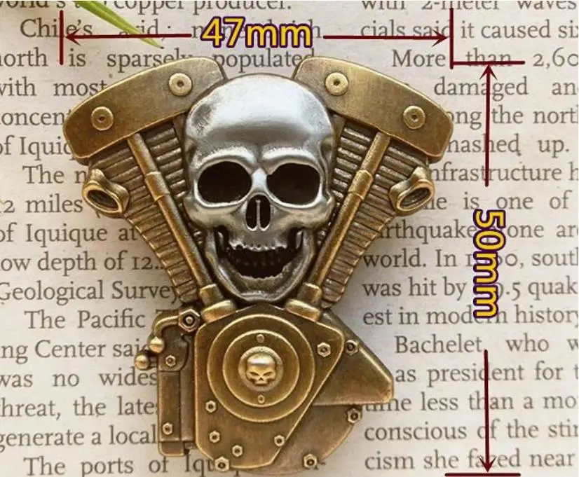 Luxury Anniversary Motorcycle Club Badge CLASSIC Skull Engine Biker Brooches For Clothes Hat Retro Metal Collar Pin Brooch Medal
Luxury Anniversary Motorcycle Club Badge CLASSIC Skull Engine Biker Brooches For Clothes Hat Retro Metal Collar Pin Brooch Medal