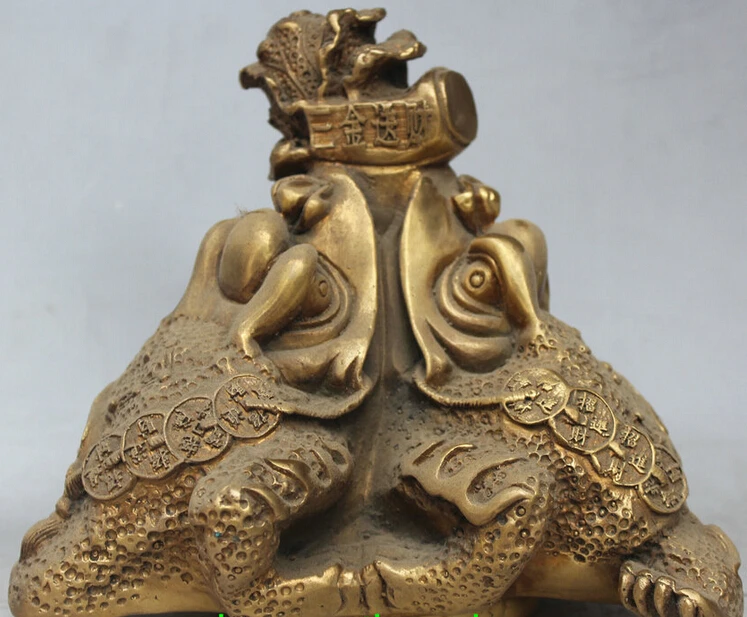 7" Chinese Folk Brass FengShui 3 Golden Toad Spittor Cabbage Wealth Rich Statue S0705
7" Chinese Folk Brass FengShui 3 Golden Toad Spittor Cabbage Wealth Rich Statue S0705