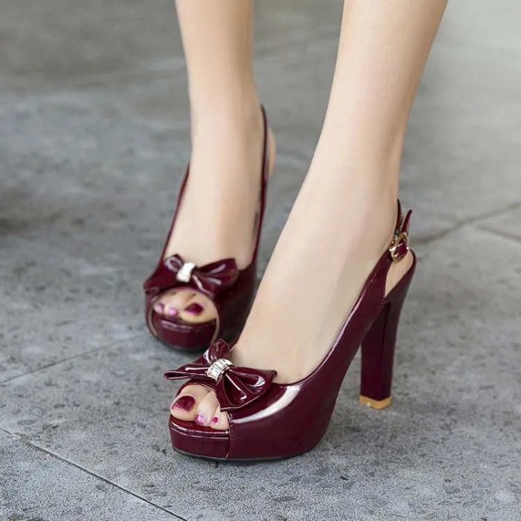 Big Size 11 12 high heels sandals women shoes woman summer ladies Fishmouth high heel waterproof table sandals
Big Size 11 12 high heels sandals women shoes woman summer ladies Fishmouth high heel waterproof table sandals