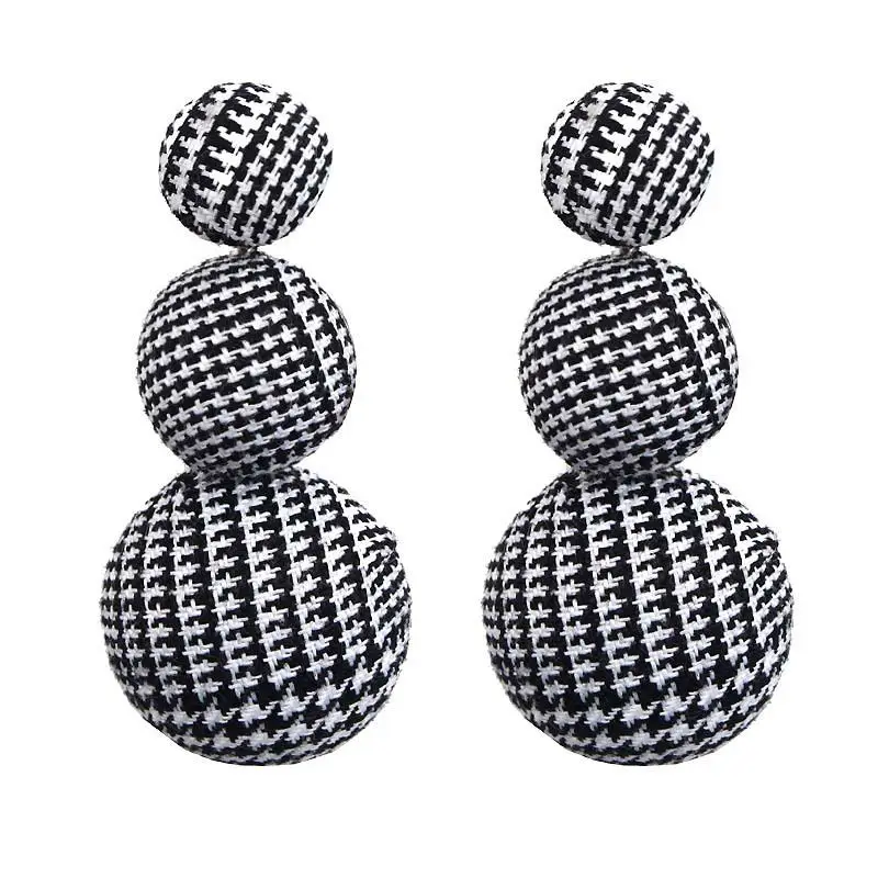 Bohemian Long Statement Drop Earrings Luxury Three Hemisphere Tassel Earrings For Women 2 Colors Dangle Earrings Jewelry
Bohemian Long Statement Drop Earrings Luxury Three Hemisphere Tassel Earrings For Women 2 Colors Dangle Earrings Jewelry