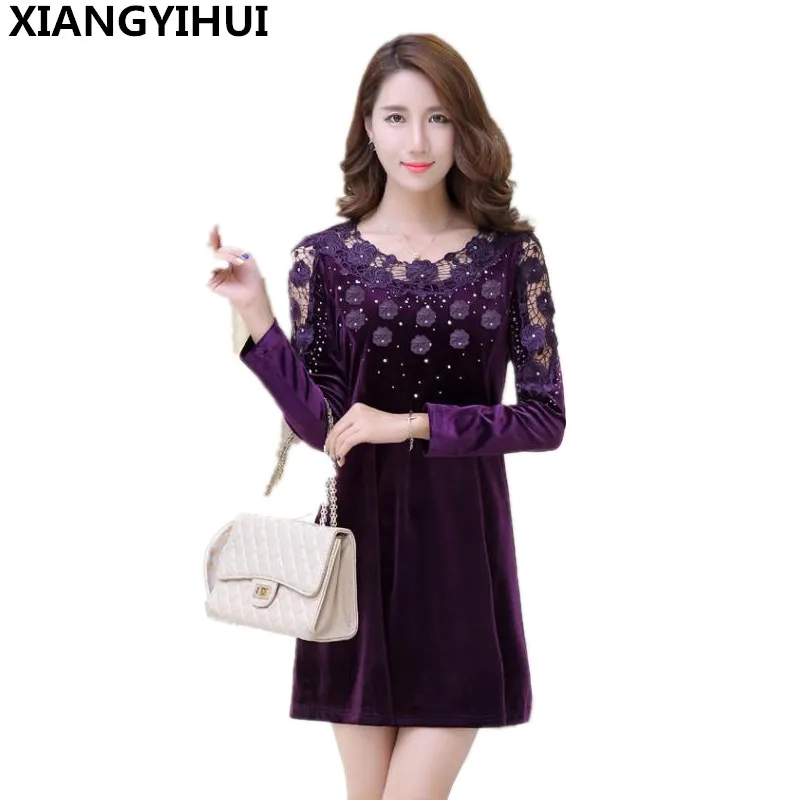 Clobee Winter 2018 Corduroy Middle Aged Women Dress Embroidery Flower 5XL Ladies Dresses Party Femme Vestidos Q250
Clobee Winter 2018 Corduroy Middle Aged Women Dress Embroidery Flower 5XL Ladies Dresses Party Femme Vestidos Q250