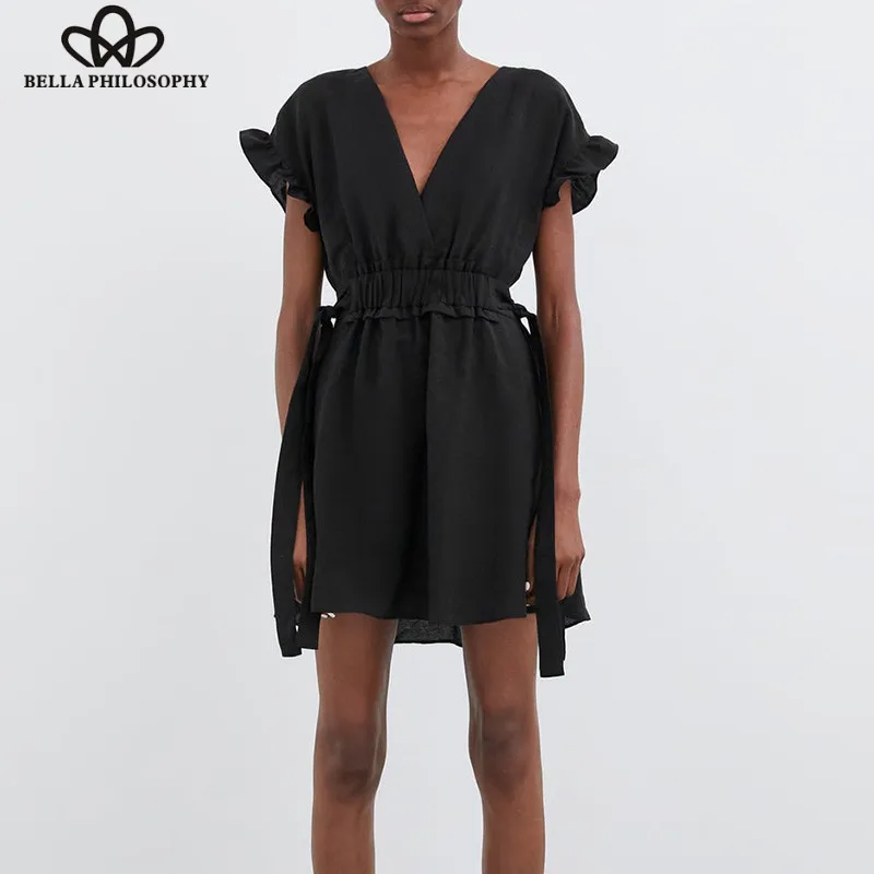 Wonder Summer Short Flare Sleeve Mini Dress Vintage V-Neck Female Sexy Black Dress Casual Lace-Up Lady Bow Dress Vestido 2019
Wonder Summer Short Flare Sleeve Mini Dress Vintage V-Neck Female Sexy Black Dress Casual Lace-Up Lady Bow Dress Vestido 2019