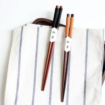 100pairs High Grade Reusable Wooden Chopsticks with Black/Khaki Anti-skid Anti-off Line Japanese Korean Chopsticks Tableware WB2
100pairs High Grade Reusable Wooden Chopsticks with Black/Khaki Anti-skid Anti-off Line Japanese Korean Chopsticks Tableware WB2