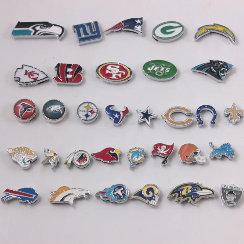 32pcs Random Mixed Football Slide Charms Keeper for Reversible Leather Wrap Bracelets Jewelry Enamel Charms for Jewelry Making
32pcs Random Mixed Football Slide Charms Keeper for Reversible Leather Wrap Bracelets Jewelry Enamel Charms for Jewelry Making