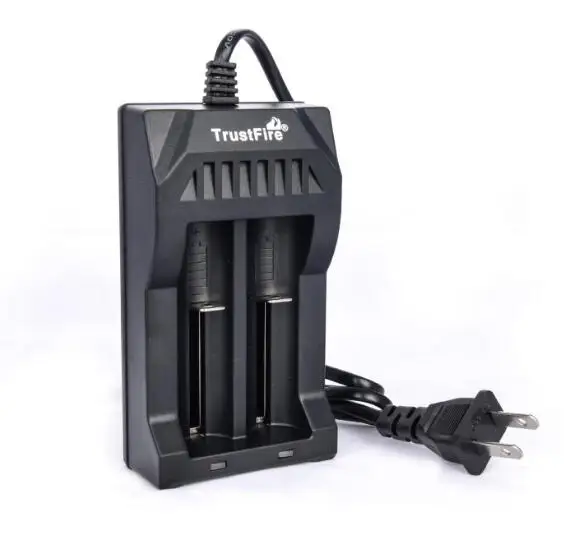 40pcs/lot TrustFire 3.7V 2 Slots Smart Intelligent Lithium Rechargeable Battery Charger for 10440 14500 16340 18350 18500 18650
40pcs/lot TrustFire 3.7V 2 Slots Smart Intelligent Lithium Rechargeable Battery Charger for 10440 14500 16340 18350 18500 18650