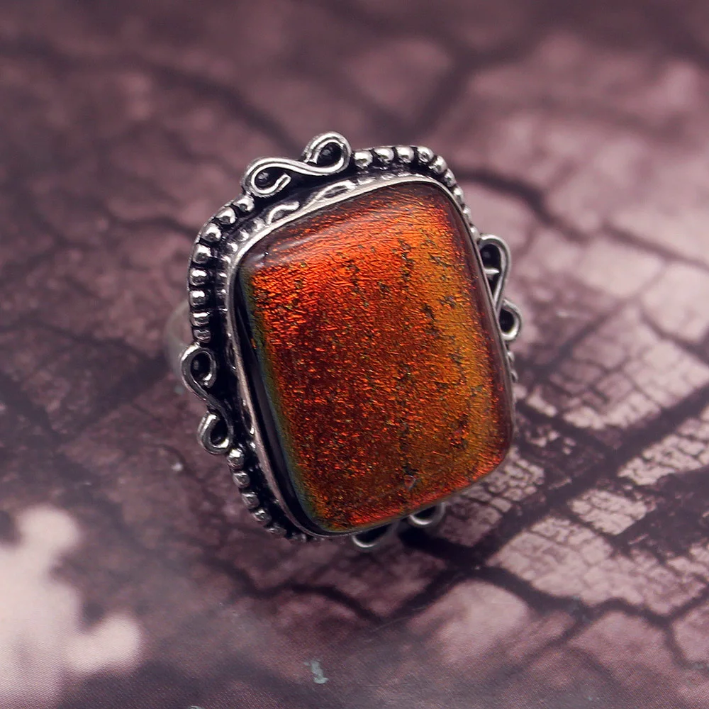 49% OFF Vintage 925 Sterling Silver Rainbow Natural Dichroic Glass Band Wedding Mens Women Ring Size 9.5 Free Shipping
49% OFF Vintage 925 Sterling Silver Rainbow Natural Dichroic Glass Band Wedding Mens Women Ring Size 9.5 Free Shipping