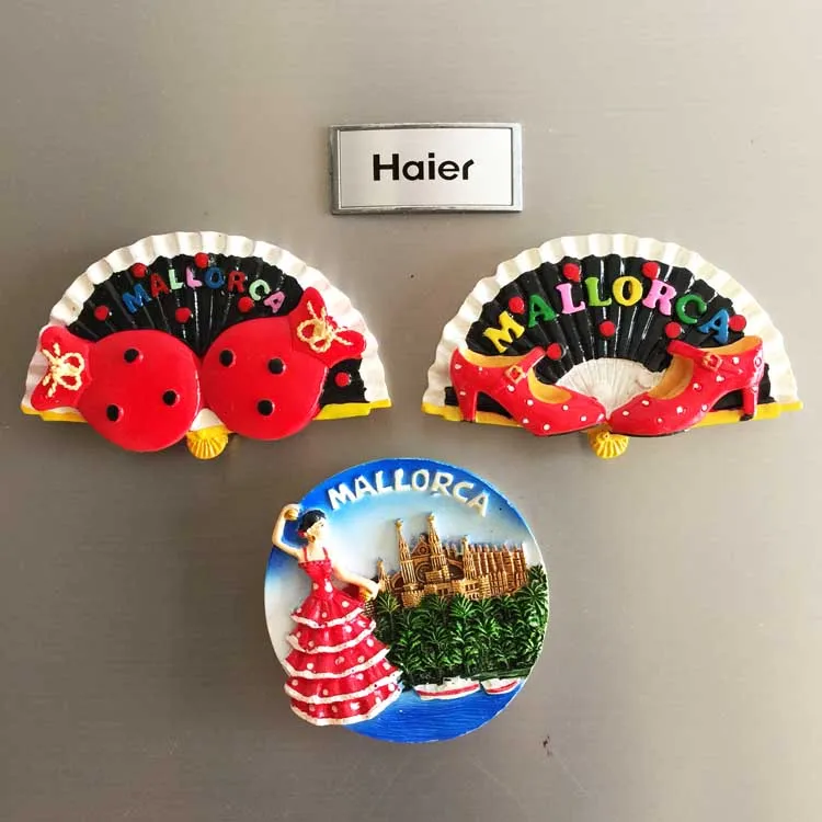 Mallorca, Spain, folk-style travel memorabilia magnetic stickers fridge creative collection with hand
Mallorca, Spain, folk-style travel memorabilia magnetic stickers fridge creative collection with hand