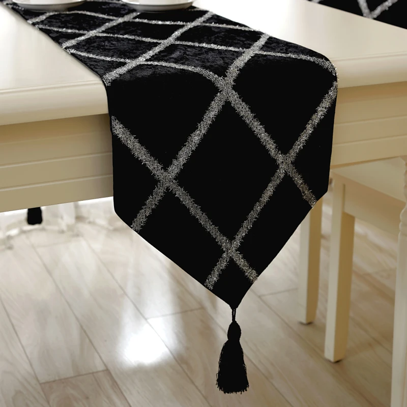 Drop Ship European Diamond Velour Table Runner Luxury Modern Table Cloth Wedding Decor bed runner Home Party Decoration 28x210cm
Drop Ship European Diamond Velour Table Runner Luxury Modern Table Cloth Wedding Decor bed runner Home Party Decoration 28x210cm