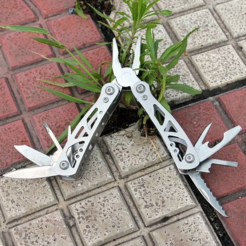 Multitool Pliers Multi Purpose Folding Pocket Plier Tool Hardened Stainless Steel for Survival Camping Fishing Tool
Multitool Pliers Multi Purpose Folding Pocket Plier Tool Hardened Stainless Steel for Survival Camping Fishing Tool