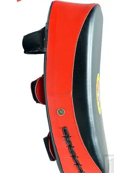 High Quality Muay Thai Kick Boxing Training Shield Curve Pads Punch MMA Foot Target ISP
High Quality Muay Thai Kick Boxing Training Shield Curve Pads Punch MMA Foot Target ISP
