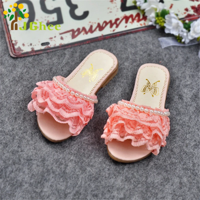 2019 New Summer Girls Sandals Children's Shoes For Girls Lace With Pearl Beading Princess Sweet Kids Beach Slides Slippers Shoes
2019 New Summer Girls Sandals Children's Shoes For Girls Lace With Pearl Beading Princess Sweet Kids Beach Slides Slippers Shoes