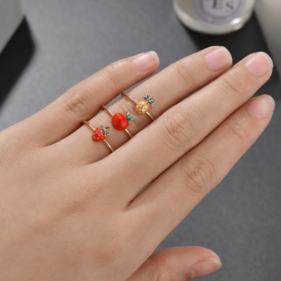 Creative Cute Fruit Ring Rose Gold Strawberry Ring Sweet Romantic Girl Summer Fashion Jewelry Friends Best Birthday Gift Ring
Creative Cute Fruit Ring Rose Gold Strawberry Ring Sweet Romantic Girl Summer Fashion Jewelry Friends Best Birthday Gift Ring