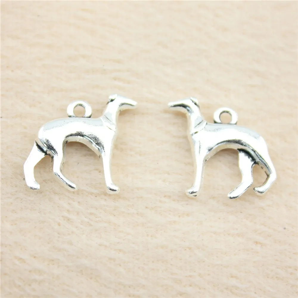 31pcs/lot 20*20mm ancient silver Dog charm Pendants DIY jewelry for bracelet necklace earring
31pcs/lot 20*20mm ancient silver Dog charm Pendants DIY jewelry for bracelet necklace earring