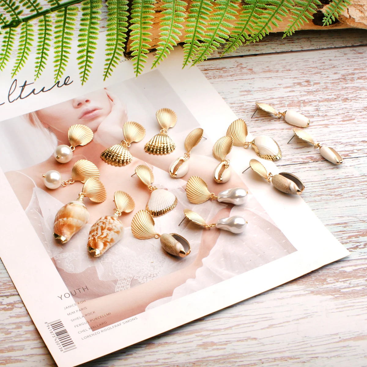 MOON GIRL Boho Puka Shell Drop Earrings For Women Fashion Simulated Pearl Natural Cowrie Dangle Statement Aretes Femme Jewelry
MOON GIRL Boho Puka Shell Drop Earrings For Women Fashion Simulated Pearl Natural Cowrie Dangle Statement Aretes Femme Jewelry