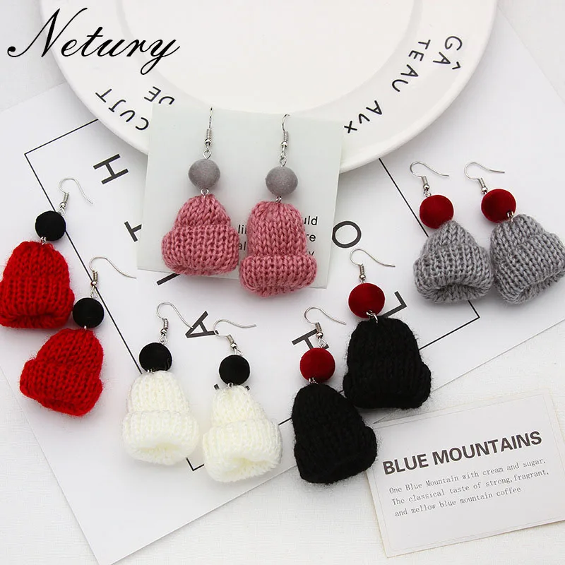 Korea funny fashion Women earrings Christmas hat colorful cute plush hairball winter dangle earrings Wool cartoon lady jewelry
Korea funny fashion Women earrings Christmas hat colorful cute plush hairball winter dangle earrings Wool cartoon lady jewelry