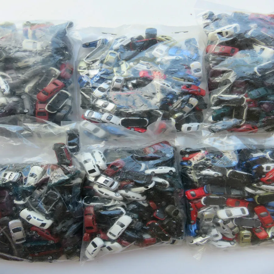 scale model plastic car toys (24)