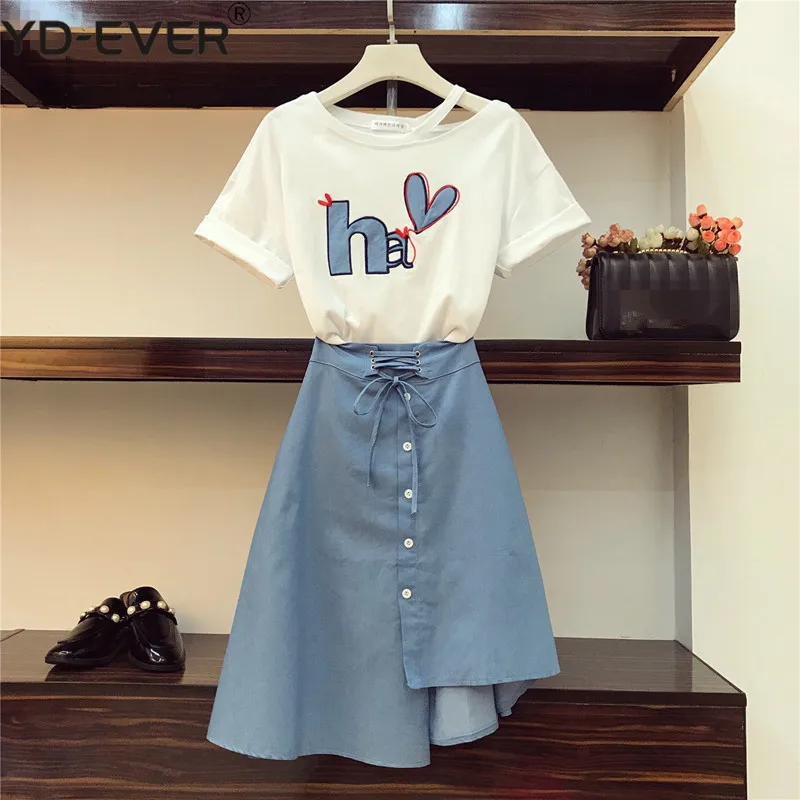 S-5XL Summer 2 Piece Set Women's White Embroidery Letter Love Heart Student T-shirt + Blue Lace up Asymmetry Skirts Set
S-5XL Summer 2 Piece Set Women's White Embroidery Letter Love Heart Student T-shirt + Blue Lace up Asymmetry Skirts Set