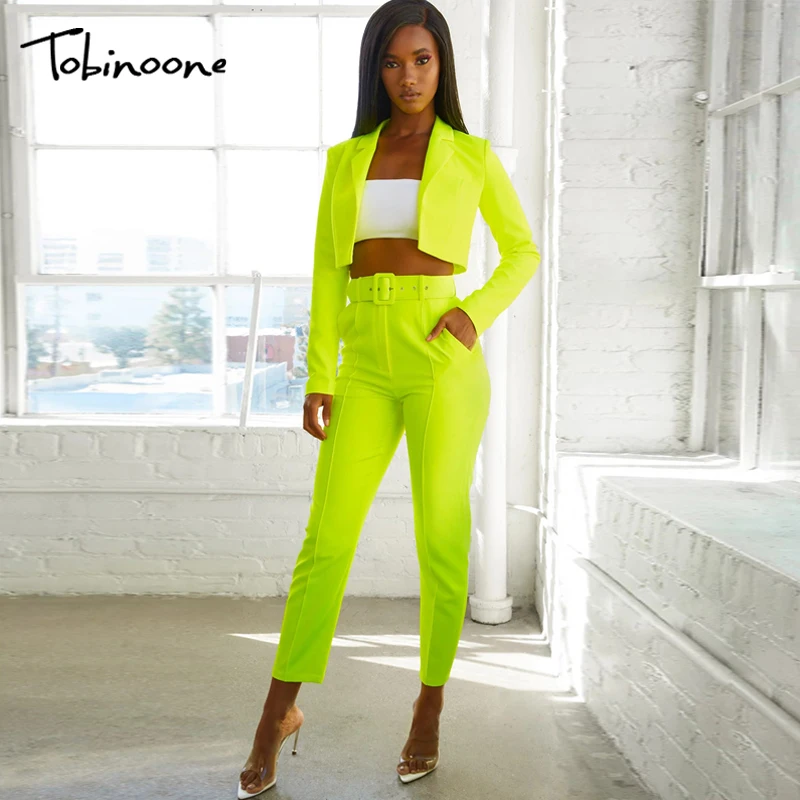 Tobinoone two piece set tops and pants 2019 Summer green turn-down collar cropped tops and sashes pockets pants sexy women set
Tobinoone two piece set tops and pants 2019 Summer green turn-down collar cropped tops and sashes pockets pants sexy women set