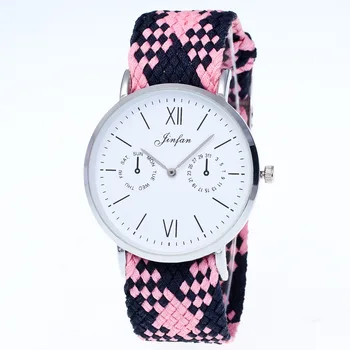 2019 new Hot Geneva men / women watches nylon woven Casual Retro Roman numerals clock Fashion classic students quartz watch gift
2019 new Hot Geneva men / women watches nylon woven Casual Retro Roman numerals clock Fashion classic students quartz watch gift
