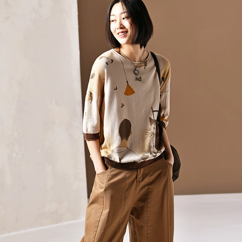 Z6007 Artistic large-size circular neck, patchwork printing, short sleeves, thin spring knit
Z6007 Artistic large-size circular neck, patchwork printing, short sleeves, thin spring knit