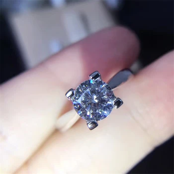 S925 Silver Color Diamond Engagement Ring Sapphire Alphabet 1.5 Carat Anillos De Rings Bague Etoile Bizuteria for Women rings
S925 Silver Color Diamond Engagement Ring Sapphire Alphabet 1.5 Carat Anillos De Rings Bague Etoile Bizuteria for Women rings