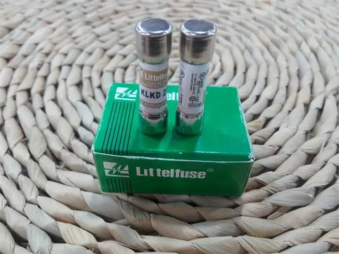 KLKD 1 быстрый предохранитель специального назначения 10x38 мм 1A 600 в Littelfuse
KLKD 1 быстрый предохранитель специального назначения 10x38 мм 1A 600 в Littelfuse