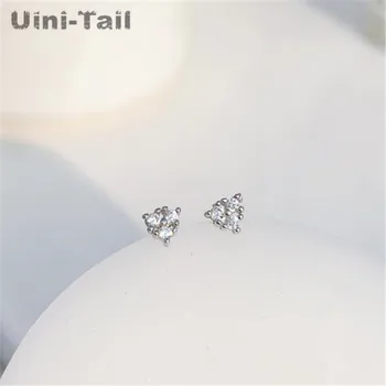 Uini-Tail hot new 925 sterling silver mini triangle earrings female simple temperament small fresh not fade fine jewelry GN524
Uini-Tail hot new 925 sterling silver mini triangle earrings female simple temperament small fresh not fade fine jewelry GN524