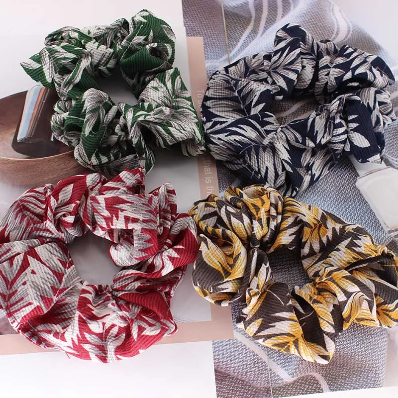 Floral Lady Hair Scrunchies Ring Elastic Hair Bands Pure Color Bobble Sports Dance Velvet Soft Charming Scrunchie Hairband
Floral Lady Hair Scrunchies Ring Elastic Hair Bands Pure Color Bobble Sports Dance Velvet Soft Charming Scrunchie Hairband
