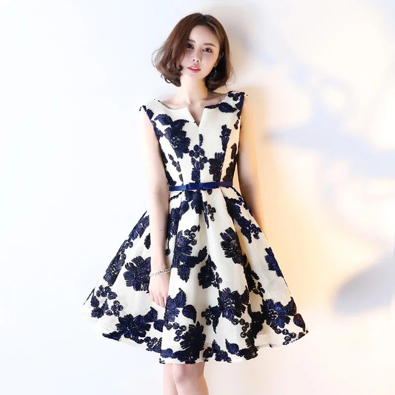 FOLOBE Elegant Pleated Flowers Women Girls Vintage Floral Lace Dresses A-line Evening Party Dresses Formal Dresses
FOLOBE Elegant Pleated Flowers Women Girls Vintage Floral Lace Dresses A-line Evening Party Dresses Formal Dresses