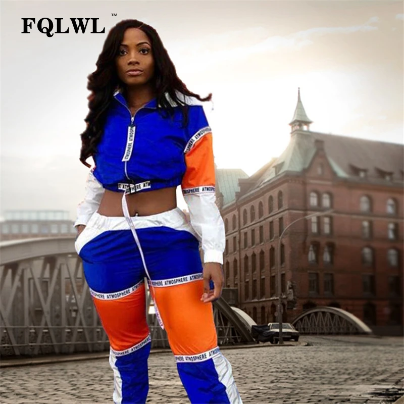 FQLWL Patchwork Women Two Piece Outfits Letter Print Hooded Long Sleeve Crop Top+Pants Streetwear Tracksuit Women Matching Sets
FQLWL Patchwork Women Two Piece Outfits Letter Print Hooded Long Sleeve Crop Top+Pants Streetwear Tracksuit Women Matching Sets