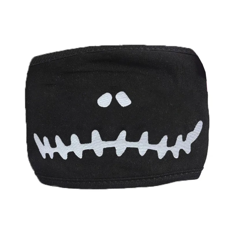 New Halloween Skeletal Teeth Devil Half Face Dustproof Mask Party Dance Halloween Ball Masquerade Mask Party Halloween Supplies
New Halloween Skeletal Teeth Devil Half Face Dustproof Mask Party Dance Halloween Ball Masquerade Mask Party Halloween Supplies