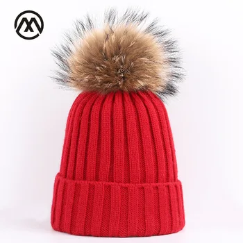 Women's winter real fur pompom for hats cotton striped knit caps outdoor warm and comfortable raccoon hair ball knit lady skull
Women's winter real fur pompom for hats cotton striped knit caps outdoor warm and comfortable raccoon hair ball knit lady skull