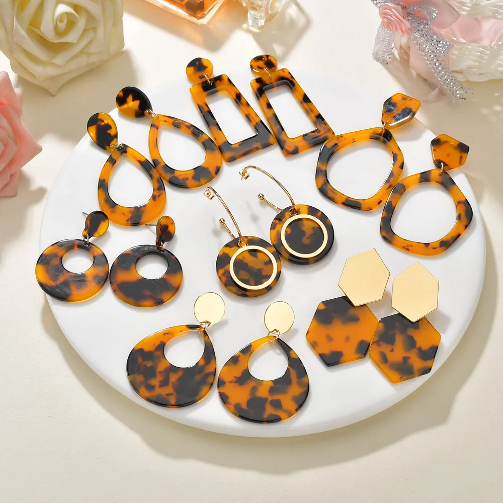 MESTILO New Fashion Tortoise Color Leopard Print Acrylic Acetic Acid Sheet Geometric Circle Square Long Drop Earrings For Women
MESTILO New Fashion Tortoise Color Leopard Print Acrylic Acetic Acid Sheet Geometric Circle Square Long Drop Earrings For Women