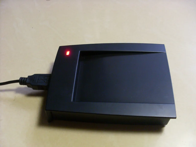 13.56MHz+125KHZ RFID/NFC IC+ID 2-in-1 Composited Reader USB Proximity Sensor Smart Card Reader
13.56MHz+125KHZ RFID/NFC IC+ID 2-in-1 Composited Reader USB Proximity Sensor Smart Card Reader