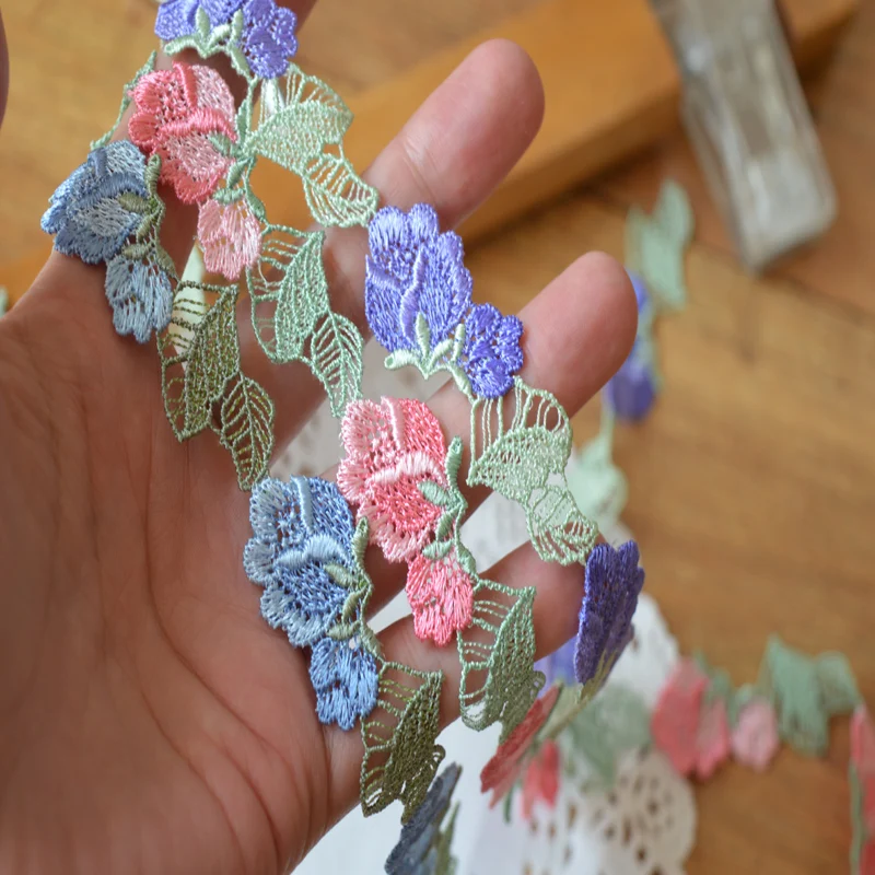 2yds/lot 2cm width blue~pink~purple floral venise Lace Trim DIY handmade lace accessories textile fabrics 171014
2yds/lot 2cm width blue~pink~purple floral venise Lace Trim DIY handmade lace accessories textile fabrics 171014