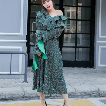 Bohemian 2019 Summer Elegant Chiffon Dress Women Autumn Long Butterfly Sleeve Empire Waist Mid-Calf Floral Pleated Party Dresses
Bohemian 2019 Summer Elegant Chiffon Dress Women Autumn Long Butterfly Sleeve Empire Waist Mid-Calf Floral Pleated Party Dresses