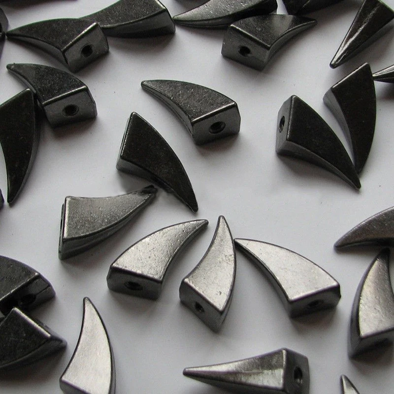 20sets 17mm Gun Black Dragon Claw Alloy Spike Rivet Studs Spots Punk Spikes Leather Craft Bags Bracelet Clothing Shoes Collars
20sets 17mm Gun Black Dragon Claw Alloy Spike Rivet Studs Spots Punk Spikes Leather Craft Bags Bracelet Clothing Shoes Collars