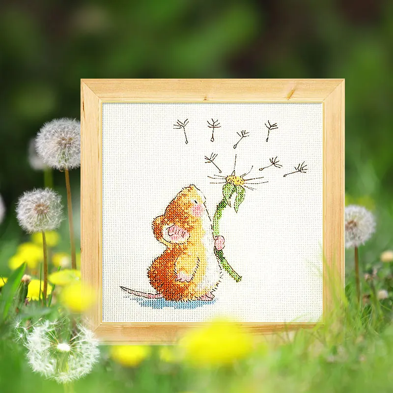 Cross Stitch Kit diy,Dandelion mice patterns,100% Egyptian cotton,chinese embroidery on needlework Fishxx T177 Modern style
Cross Stitch Kit diy,Dandelion mice patterns,100% Egyptian cotton,chinese embroidery on needlework Fishxx T177 Modern style