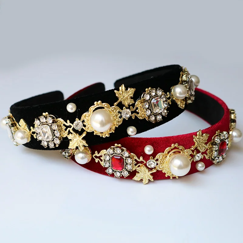 Charm Red Velvet Crystal Baroque Headband Gem Queen Crown Tiara Headwear For Women Wedding Hair Jewelry Fashion Christmas Gift
Charm Red Velvet Crystal Baroque Headband Gem Queen Crown Tiara Headwear For Women Wedding Hair Jewelry Fashion Christmas Gift