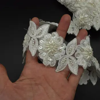 2yards Beaded Embroidered Venise Floral Wedding Edging Bridal Lace Trimming 1.7"
2yards Beaded Embroidered Venise Floral Wedding Edging Bridal Lace Trimming 1.7"