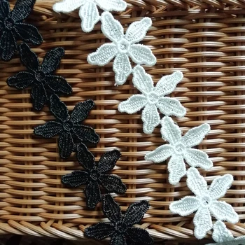 14yards width 4.3cm White Black Flowers Lace Trims Fabric Garment Ribbon Headband Wedding dress Party Decoration DIY Accessories
14yards width 4.3cm White Black Flowers Lace Trims Fabric Garment Ribbon Headband Wedding dress Party Decoration DIY Accessories