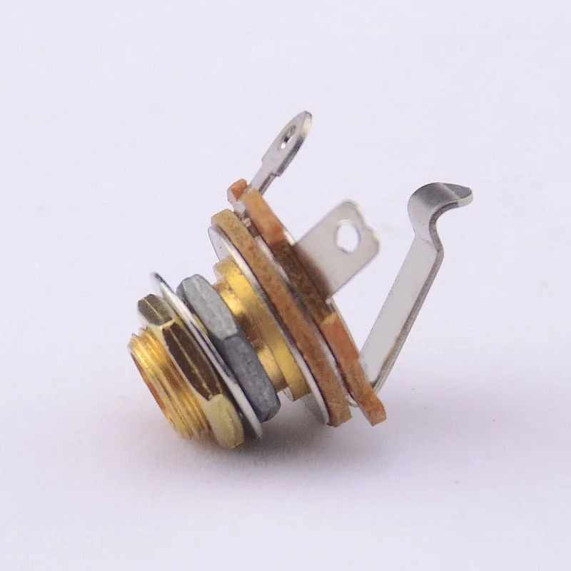 1 Piece GuitarFamily Short Open Output Jack For Electric Guitar Bass Gold ( #0074 )
1 Piece GuitarFamily Short Open Output Jack For Electric Guitar Bass Gold ( #0074 )