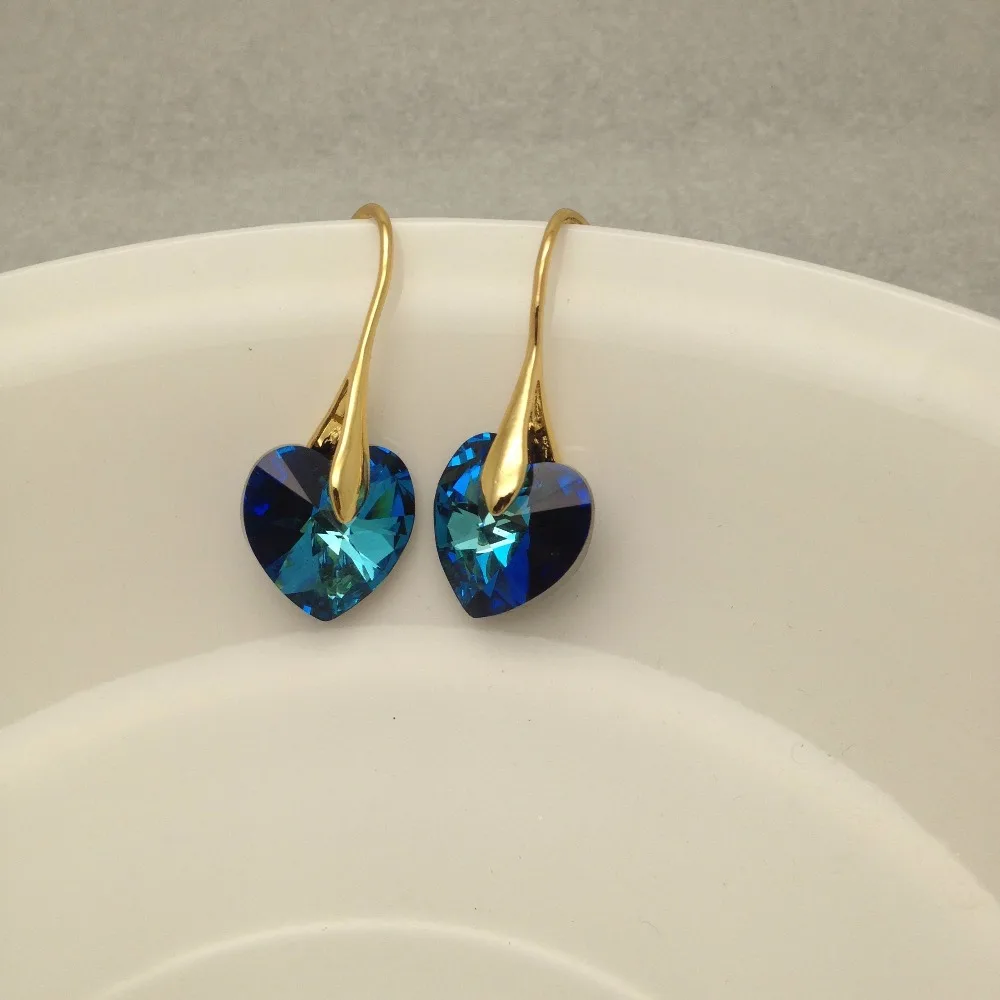 2019 new arrival charming Heart Crystal Dangle Earrings Made With Swarovski Elements for women mother's day Gift
2019 new arrival charming Heart Crystal Dangle Earrings Made With Swarovski Elements for women mother's day Gift