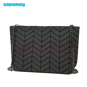 New Bao Bags for Women Luminous Chain Lightnig sac bao Bag Diamond Geometry Shoulder Bags Plain Folding Messenger Bags bolso
New Bao Bags for Women Luminous Chain Lightnig sac bao Bag Diamond Geometry Shoulder Bags Plain Folding Messenger Bags bolso