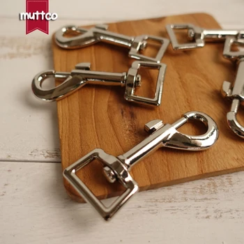 20pcs/lot DIY Dog leash Silver 20mm metal Metal Clasps Dog Clasp Hook Hardware Dog clip Hook buckle PK-001
20pcs/lot DIY Dog leash Silver 20mm metal Metal Clasps Dog Clasp Hook Hardware Dog clip Hook buckle PK-001